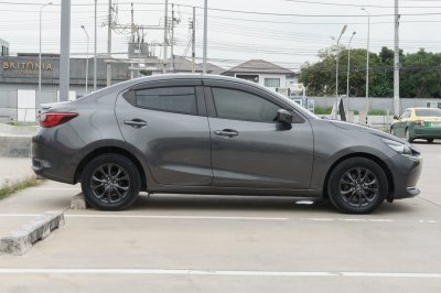 MAZDA 2 1.3 S (LEATHER) ปี2020 จด2021 (ขจ9283)