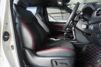 TOYOTA FORTUNER 2.4 LEGENDER ปี2022 (2ขภ8314)