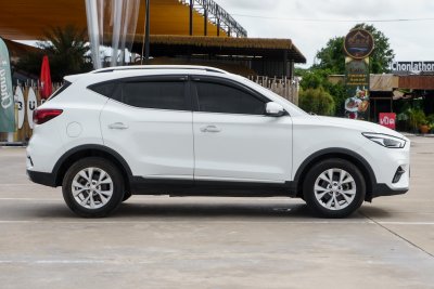 MG ZS 1.5 D+ ปี2021 (2ขข5139)