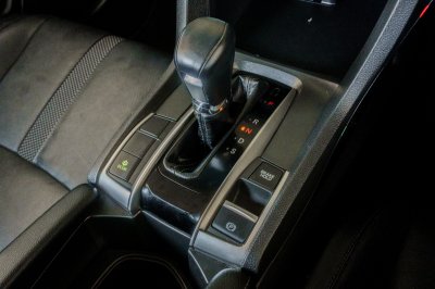 HONDA CIVIC 1.5 TURBO ปี2019 (9กด6605)