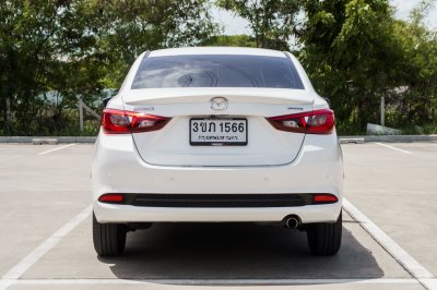 MAZDA 2 1.3 S LEATHER ปี2022 (3ขภ1566)