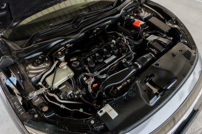 HONDA CIVIC 1.5 TURBO ปี2019 (9กด6605)