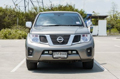 NISSAN NAVARA DOUBLECAB 2.5 SV CALIBRE LE MT ปี2012 จด2013 (2กก6586)