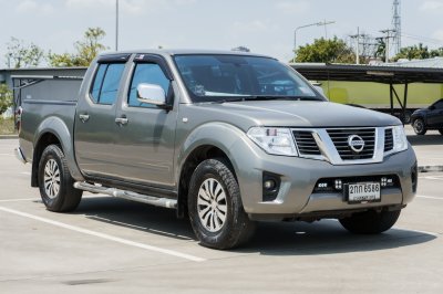 NISSAN NAVARA DOUBLECAB 2.5 SV CALIBRE LE MT ปี2012 จด2013 (2กก6586)