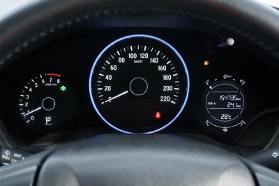 HONDA HR-V 1.8 E ปี2021 (1ขว5318)