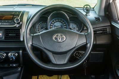 TOYOTA VIOS 1.5 J AT ปี 2014 (4กผ1732)