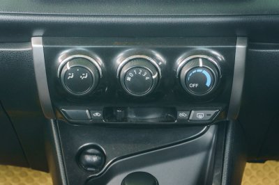 TOYOTA VIOS 1.5 J AT ปี 2014 (4กผ1732)