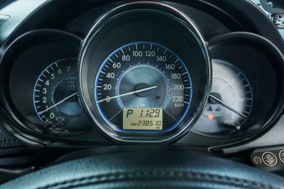 TOYOTA VIOS 1.5 J AT ปี 2014 (4กผ1732)