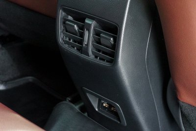 TOYOTA COROLLA CROSS 1.8 HYBRID PREMIUM ปี2020 (1ขษ5154)