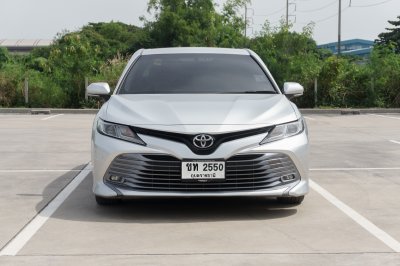 TOYOTA CAMRY 2.0 G AT ปี 2018 (ขท2550)