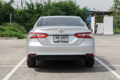 TOYOTA CAMRY 2.0 G AT ปี 2018 (ขท2557)