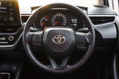 TOYOTA ALTIS 1.6 G AT ปี2020 (9กว1103)