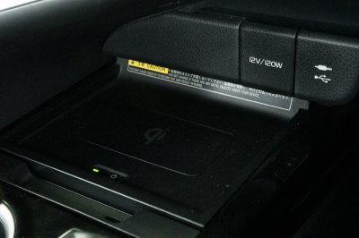 TOYOTA CAMRY 2.0 G AT ปี 2018 (ขท2623)