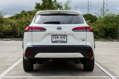TOYOTA COROLLA CROSS 1.8 HV PREMIUM AT ปี2020 (1ขพ809)