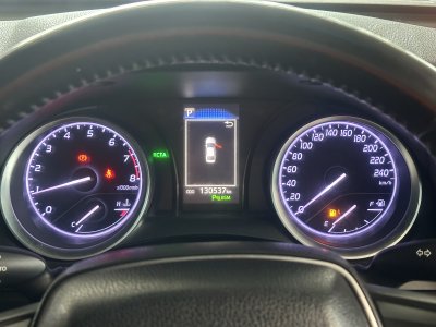 TOYOTA CAMRY 2.0 G AT ปี 2018 (ขท2586)