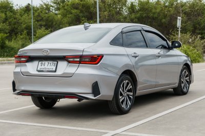 TOYOTA YARIS ATIV 1.2 SMART ปี2023 (ขง7178)