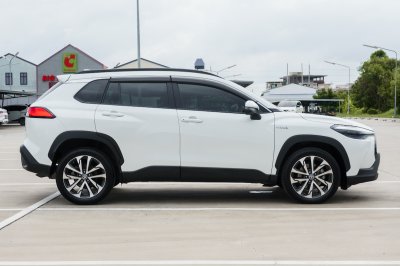 TOYOYA COROLLA CROSS 1.8 HEV PREMIUM SAFETY AT ปี2020 (1ขส420)