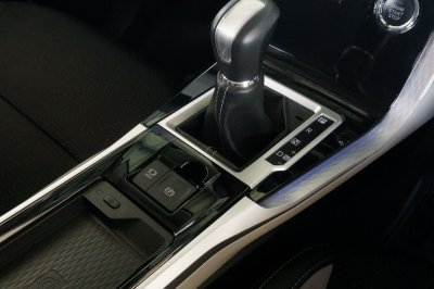 TOYOTA VELOZ 1.5 PREMIUM ปี2023 (4ขง7677)