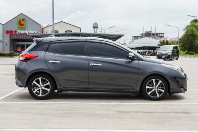 TOYOTA YARIS 1.2 HIGH AT ปี2020 (1ขช6342)