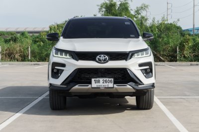 TOYOTA FORTUNER 2.4 LEGENDER ปี2022 (ขต2606)