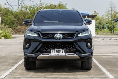 TOYOTA FORTUNER 2.4 LEGENDER ปี2023 (4ขต8491)