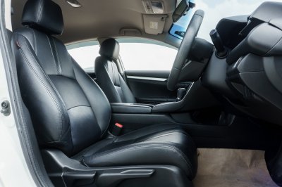 HONDA CIVIC 1.8 E ปี2017 (7กข8658)