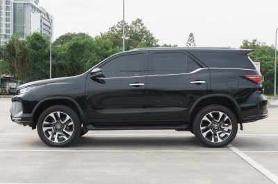 TOYOTA FORTUNER 2.4 LEGENDER ปี2022 (2ขย7321)