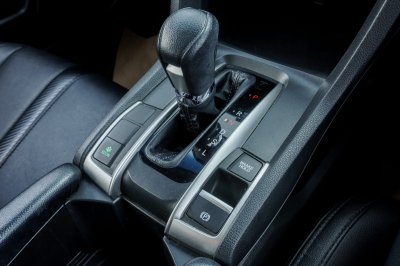 HONDA CIVIC 1.8 E ปี2017 (7กข8658)