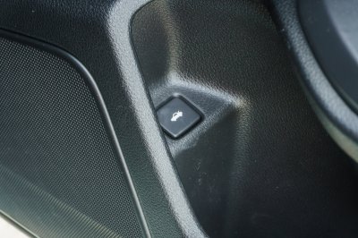 HONDA CIVIC 1.8 E ปี2017 (7กข8658)