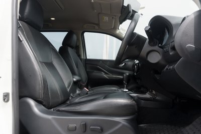 NISSAN TERRA 2.3 VL ปี2020 จด2021 (2ขด2163)