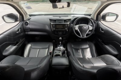 NISSAN TERRA 2.3 VL ปี2020 จด2021 (2ขด2163)