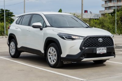 TOYOTA COROLLA CROSS 1.8 SPORTS ปี2022 (3ขด3078)