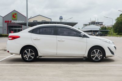 TOYOTA YARIS ATIV 1.2 MID AT ปี 2020 (9กศ6388)