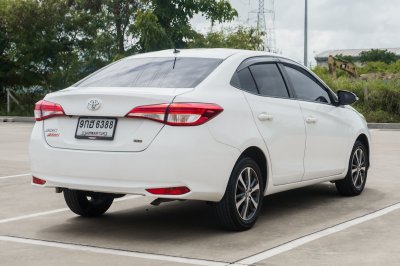 TOYOTA YARIS ATIV 1.2 MID AT ปี 2020 (9กศ6388)