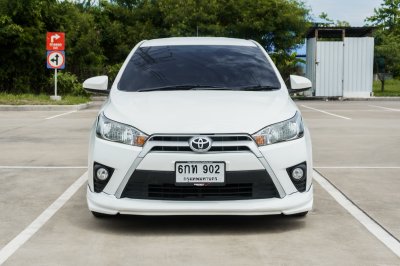 TOYOTA YARIS 1.2 E AT ปี2017 (6กท902)