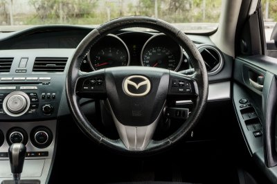 MAZDA 3 1.6 SPIRIT SEDAN AT ปี2012 (5กข2186)