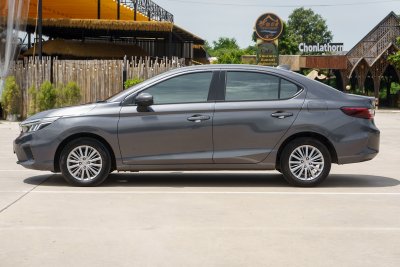 HONDA CITY 1.0 V AT ปี 2021 (2ขฎ8674)