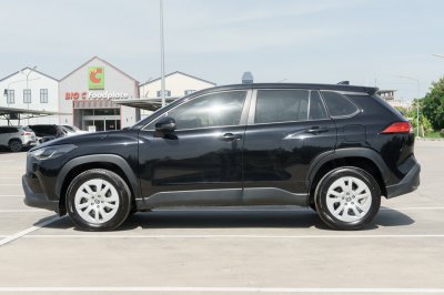 TOYOTA COROLLA CROSS 1.8 SPORTS ปี2022 (3ขน1183)