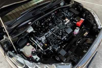 TOYOTA COROLLA CROSS 1.8 HYBRID PREMIUM ปี2024 (งต1361)