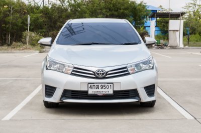 TOYOTA ALTIS 1.6 G AT ปี2015 (4กฆ9501)