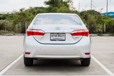 TOYOTA ALTIS 1.6 G AT ปี2015 (4กฆ9501)