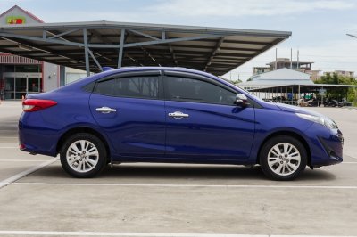 TOYOTA YARIS ATIV 1.2 S ปี2017 (9กด3659)