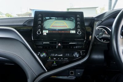 TOYOTA CAMRY 2.5 SPORT AT ปี2021 จด2022 (2ขภ5603)