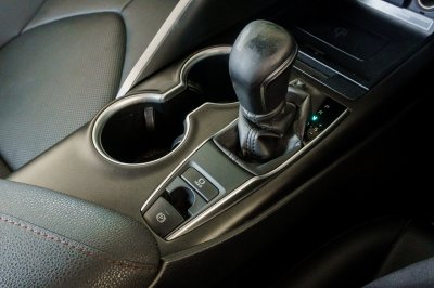 TOYOTA CAMRY 2.5 SPORT AT ปี2021 จด2022 (2ขภ5603)