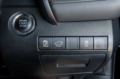 TOYOTA CAMRY 2.5 SPORT AT ปี2021 จด2022 (2ขภ5603)