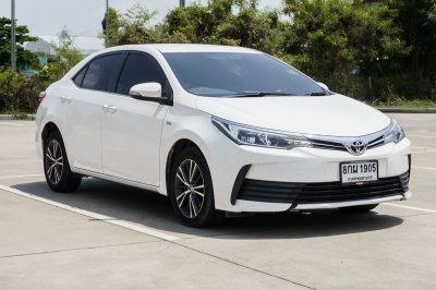 TOYOTA ALTIS 1.6 G AT ปี2019 (8กผ1905)