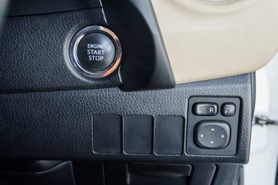 TOYOTA ALTIS 1.6 G AT ปี2019 (8กผ1905)