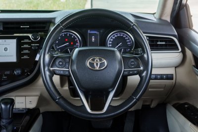 TOYOTA CAMRY 2.0 G AT ปี 2020 (1ขฒ2101)