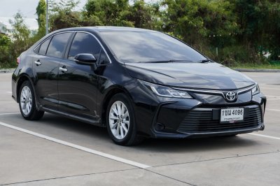 TOYOTA ALTIS 1.6 G AT ปี2020 (1ขน4096)