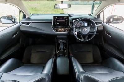 TOYOTA ALTIS 1.6 G AT ปี2020 (1ขน4096)